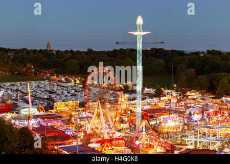 Juste sur le carnaval d'oie Forest Recreation Ground, à partir d'un point de vue élevé. Dans le Notti Banque D'Images