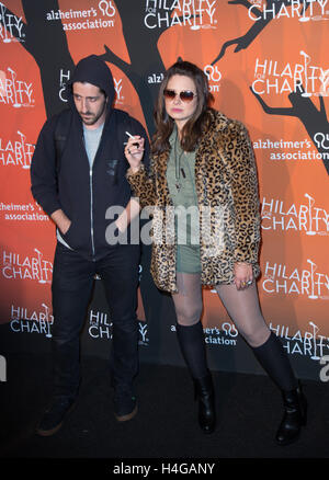 Los Angeles, USA. 15 Oct, 2016. Adam Shapiro et Katie Lowes assister à rire pour la charité's 5th Annual Los Angeles spectacle de variété : Seth Rogen's Halloween à Hollywood Palladium le 15 octobre 2016 à Los Angeles, Californie. Crédit : l'accès Photo/Alamy Banque D'Images