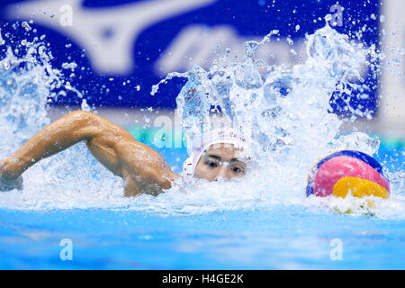 Piscine International Tatsumi, Tokyo, Japon. 9 octobre, 2016. Yuta Ikemizu (), 9 octobre 2016 - Water-polo : Le 92e Championnat de water-polo Japon Tous les hommes, la troisième place match entre Nippon Sport Science University 20-10 Université Waseda à Tatsumi Piscine International, Tokyo, Japon. © AFLO SPORT/Alamy Live News Banque D'Images