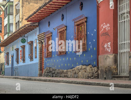 Bogota, Colombie - 30 Avril 2016 : couleurs des murs de maisons à Bogota Banque D'Images