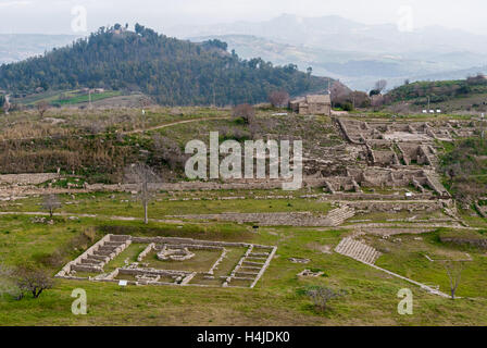 Vue panoramique de l'ancienne ville grecque de Morgantina, en Sicile Banque D'Images