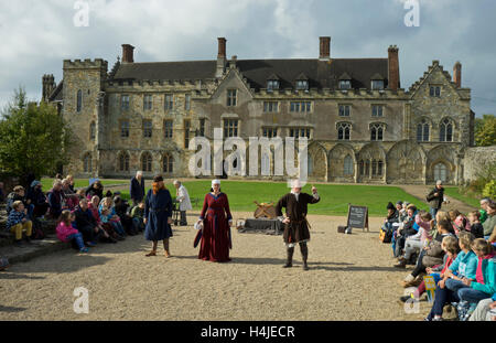 La reconstitution de 1066 Bataille de Hastings sur le 950ème anniversaire de l'événement historique. Battle, East Sussex.Angleterre.UK Banque D'Images