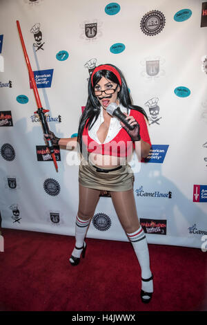 Los Angeles, USA. 15 Oct, 2016. Diana Terranova arrive à l'Halloween Hotness 3 en 3D : Héros et Villains​ à la réserve , Los Angeles, CA : Crédit Photo l'accès/Alamy Live News Banque D'Images