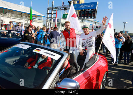 Sport Automobile : course DTM Hockenheim, Saison 2016 - 9. Cas d'Hockenheim, GER, # 72 René Rast (GER, Audi Sport Team Phoenix, Audi A5 DTM), # 10 (GER Timo Scheider, Audi Sport Team Phoenix, Audi A5 DTM) Banque D'Images