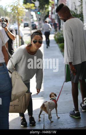 Los Angeles, Ca. 17 Oct, 2016. Cara Santana laissant la puce après le déjeuner à Beverly Hills, Californie le 17 octobre 2016. Crédit : John Misa/media/Alamy Punch Live News Banque D'Images