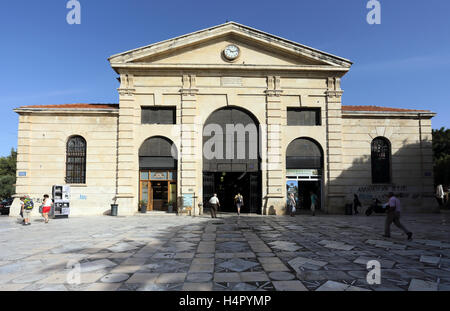 La façade et l'entrée au marché de La Canée, Crète, construire en 1913 au prix d'abattre une grande partie de l'ancienne Banque D'Images