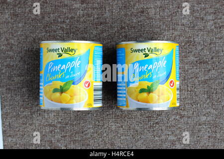 Sweet Valley Ananas de Aldi Australie Banque D'Images