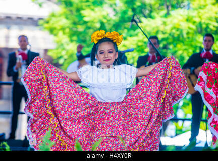 Danseurs de participer à la 23e International Mariachi Charros & festival à Guadalajara, Mexique Banque D'Images