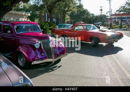 Festival Hotrod Cruisin'til Coast sur la côte du golfe du Mississippi USa 2016 Banque D'Images