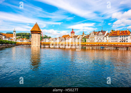 Ancien pont de la ville de Lucerne Banque D'Images