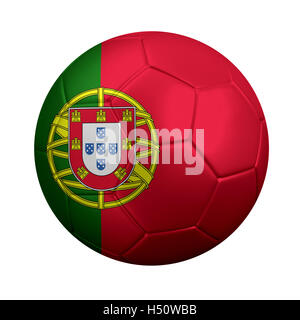 Le rendu 3D de ballon de soccer enveloppé dans le drapeau national du Portugal. Le Portugal est une puissance au soccer dans c européennes et internationales Banque D'Images