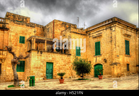 Avis de Mesquita Square à Mdina - Malte Banque D'Images