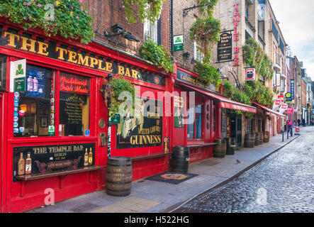 Dublin le pub Temple Bar Temple Bar Dublin Eire Irlande Europe UE Banque D'Images