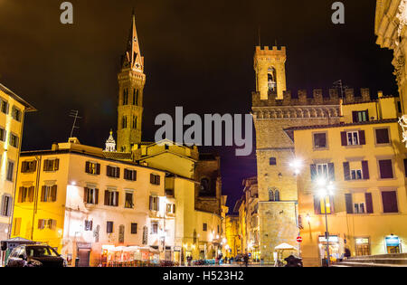 Badia Fiorentina et de Bargello à Florence - Italie Banque D'Images