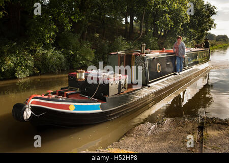 Royaume-uni, Angleterre, Cheshire, Bunbury, 15-04 sur le Shropshire Union Canal Banque D'Images