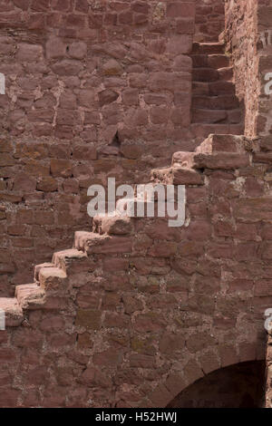 Castillo de Peracense (12ème siècle). Sierra menera. Teruel. Espagne Banque D'Images