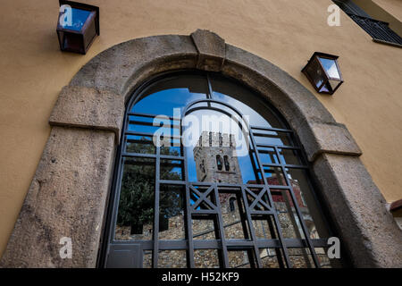 Castagneto Carducci est une des villes les plus prisées de la Côte des Etrusques, Livourne, Italie, la forme historique Château Gherardesca Banque D'Images