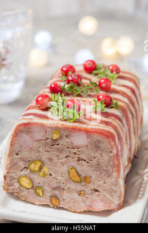 Délicieux avec la viande hachée, terrine de jambon et de pistaches Banque D'Images