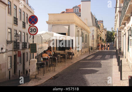 Frutaria Saldanha Lda cafe Rua Saldanha Mal Bairro Alto Lisbonne Portugal Banque D'Images