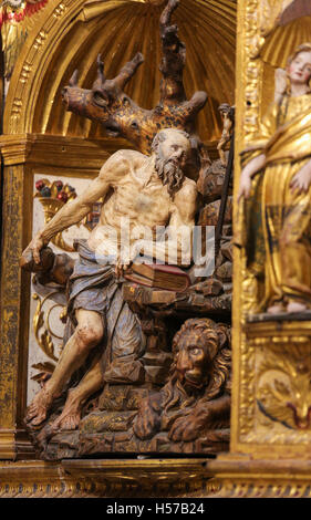 Statue de l'Ermite chrétien et Saint Jérôme, connu sous le nom de Saint Jérôme ; dans la Cathédrale de Burgos, Castille, Espagne. Banque D'Images