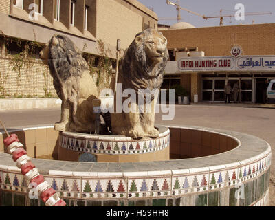 23 octobre 2003 Le Club de chasse de l'Iraq, Bagdad, Iraq, un lieu de prédilection des fils aîné de Saddam Hussein, Oudaï. Banque D'Images