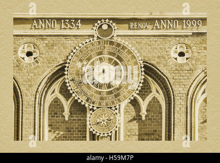 L'horloge astronomique à la Maison des Têtes Noires, Riga, Lettonie, Pays Baltes, Europe Banque D'Images