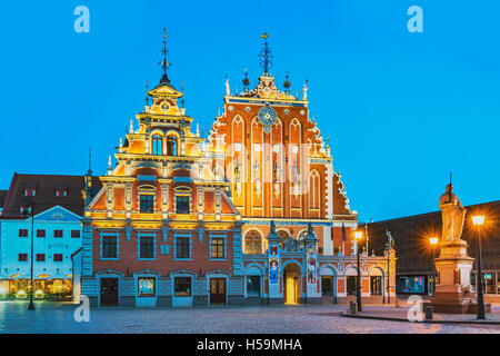 La Maison des Têtes Noires sur la place de l'hôtel de ville a été mentionné pour la première fois en 1334, Riga, Lettonie, Pays Baltes, Europe Banque D'Images