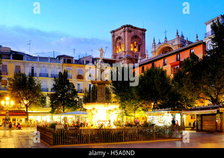 Plaza Bib-Rambla, Granada, Espagne Banque D'Images