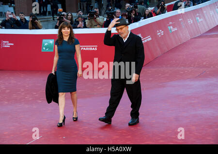 David Mamet le prix Pulitzer et Rebecca Pidgeon sur le tapis rouge de la 11e édition du festival du film. (Photo par Patrizia Cortellessa / Pacific Press) Banque D'Images