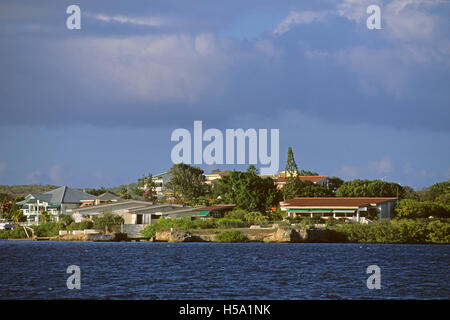 L'île de Curaçao, Spaanse fjord de la baie, la mer des Caraïbes, Antilles néerlandaises, Pays-Bas Antilles Banque D'Images