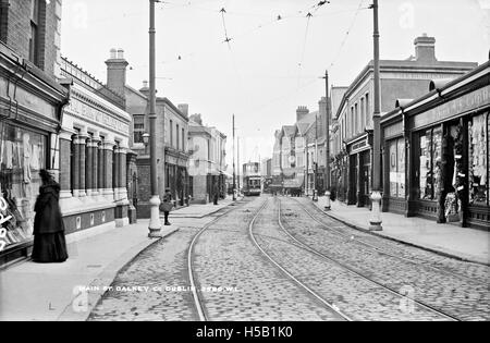 Ce titre fait probablement référence à un moment ou un événement spécifique à Dalkey, un village en Irlande. Un contexte plus approfondi est nécessaire pour identifier l'événement ou l'importance de cette époque et de ce lieu par rapport à l'histoire ou aux activités du village. Banque D'Images