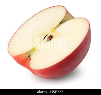 La moitié de pomme rouge isolé sur fond blanc. Banque D'Images