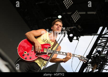 Jökull Júlíusson de Kaleo réalise à la vie est belle Music Festival Jour 3 Le 27 septembre 2015 à Las Vegas, Nevada. Banque D'Images