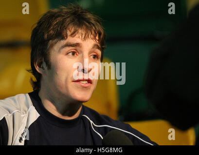 Justin Grégoire de Havant, susceptible d'être suspendu pour son historique du club FA Cup Match à Anfield contre Liverpool, représentée dans le stand à Thurrock Thurrock - Club de Football vs Havant & Waterlooville - Blue Square South à Ship Lane - 23/01/08 Banque D'Images