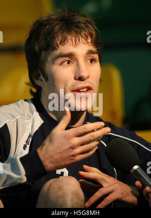 Justin Grégoire de Havant, susceptible d'être suspendu pour son historique du club FA Cup Match à Anfield contre Liverpool, représentée dans le stand à Thurrock Thurrock - Club de Football vs Havant & Waterlooville - Blue Square South à Ship Lane - 23/01/08 Banque D'Images