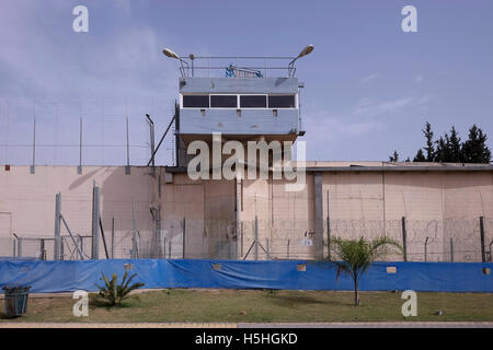 Murs d'eshel prison près de la ville de Beer-sheva dans le sud d'Israël Banque D'Images