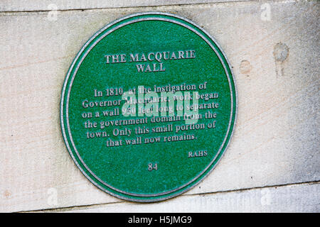 Le Macquarie plaque murale vert dans les jardins botaniques royaux de Sydney au centre ville ,l'Australie Banque D'Images