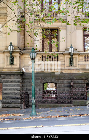 Close up of Town Hall Building, sur Collins Street, Melbourne, Victoria, Australie Banque D'Images
