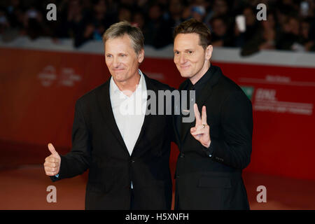 Matt Ross et Viggo Mortensen assister le tapis rouge du Capitaine fantastique en Rome Film Fest 2016 Banque D'Images