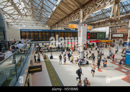 Grand angle de visualisation sur la station Victoria Hall London Banque D'Images