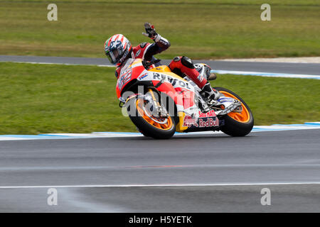 Melbourne, Australie. 21 Oct, 2016. MELBOURNE, AUSTRALIE - Le 22 octobre : Moto3 au cours de la 2016 Grand Prix Moto d'Australie Michelin à 2106 Grand Prix Moto d'Australie Michelin, l'Australie le 21 octobre 2016. Photo : Dave Hewison Crédit : Dave Hewison Sports/Alamy Live News Banque D'Images