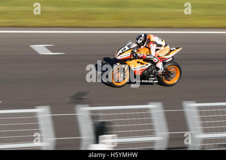 Melbourne, Australie. 23 Oct, 2016. Dimanche matin au cours de l'action Michelin 2016 Grand Prix Moto d'Australie 2106 au Grand Prix Moto d'Australie Michelin, l'Australie le 23 octobre 2016. Photo : Dave Hewison Crédit : Dave Hewison Sports/Alamy Live News Banque D'Images