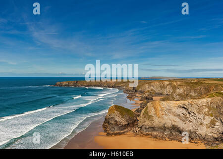 Bedruthan steps sur une marée basse, Cornwall Banque D'Images