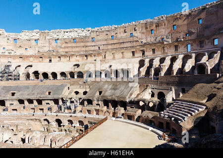 ROME, ITALIE - 12 octobre 2016 : Photo de ruines du Colisée Banque D'Images