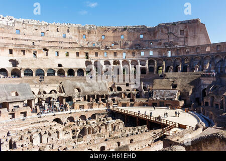 ROME, ITALIE - 12 octobre 2016 : Photo de ruines du Colisée Banque D'Images