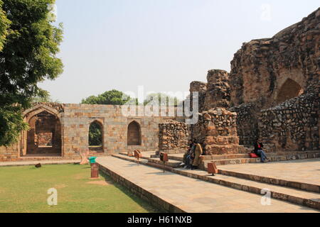 Tombe d'Alauddin Khilji et Madrasa, complexe de Qutb Minar, parc archéologique de Mehrauli, Delhi, Inde, Sous-continent indien, Asie du Sud Banque D'Images