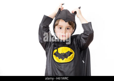 Garçon avec des costumes de carnaval . Costume de chauve-souris. Banque D'Images