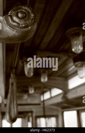 Détail d'ornement d'un tramway en bois vintage Banque D'Images