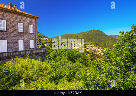 Vieux Centre-ville de la ville de Sartene, Corse, France, Europe. Banque D'Images