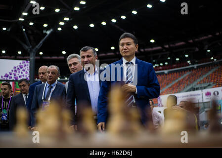 Le président de la FIDE Kirsan Ilyumzhinov durant la ronde finale à la 42e Olympiade à Bakou, Azerbaïdjan, le Mardi, Septembre 13, 2016. Banque D'Images